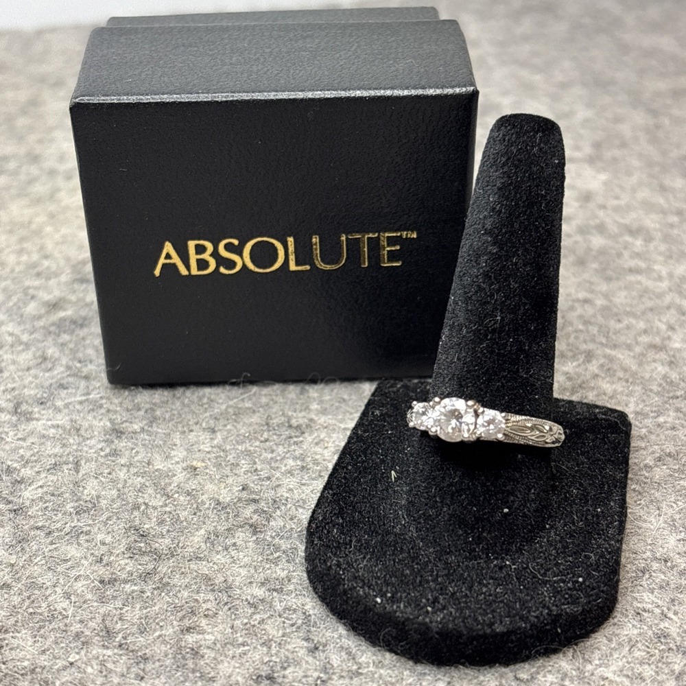 925 Sterling Silver 3 Stone CZ Ring Size 7 Ornate Milgrain Band 3g